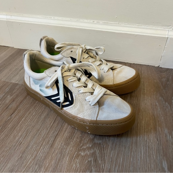 Cariuma Catiba Pro Vintage White Suede Canvas Gum Sole Skate Shoe M8 W9.5 - Picture 2 of 8